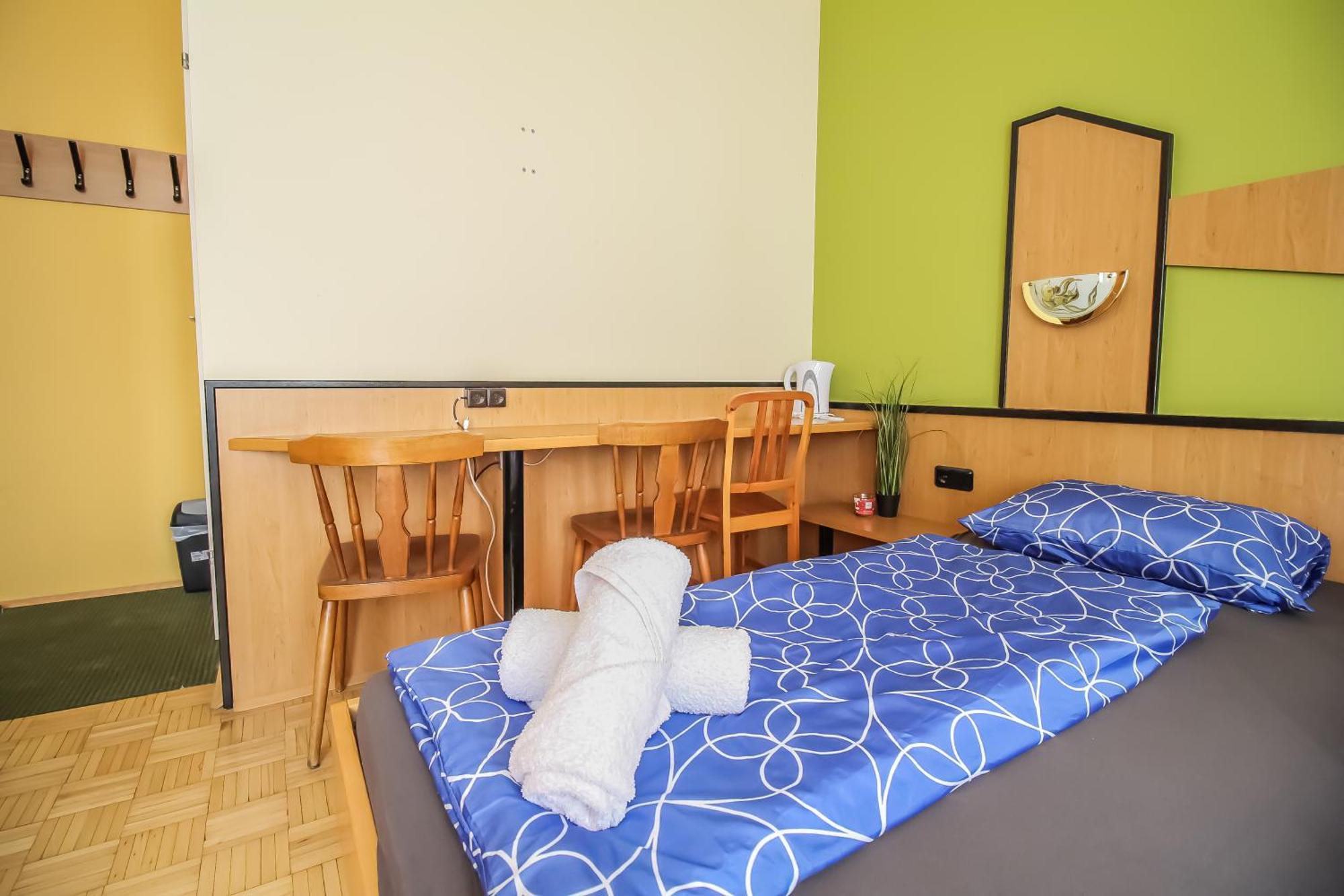 Cozy Rooms - U3 Hutteldorferstrasse Wien Exterior foto