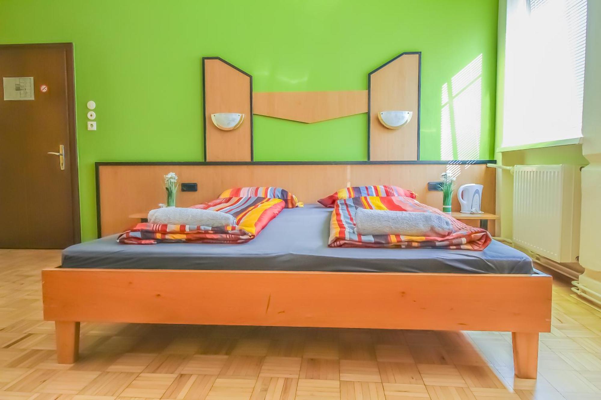 Cozy Rooms - U3 Hutteldorferstrasse Wien Exterior foto