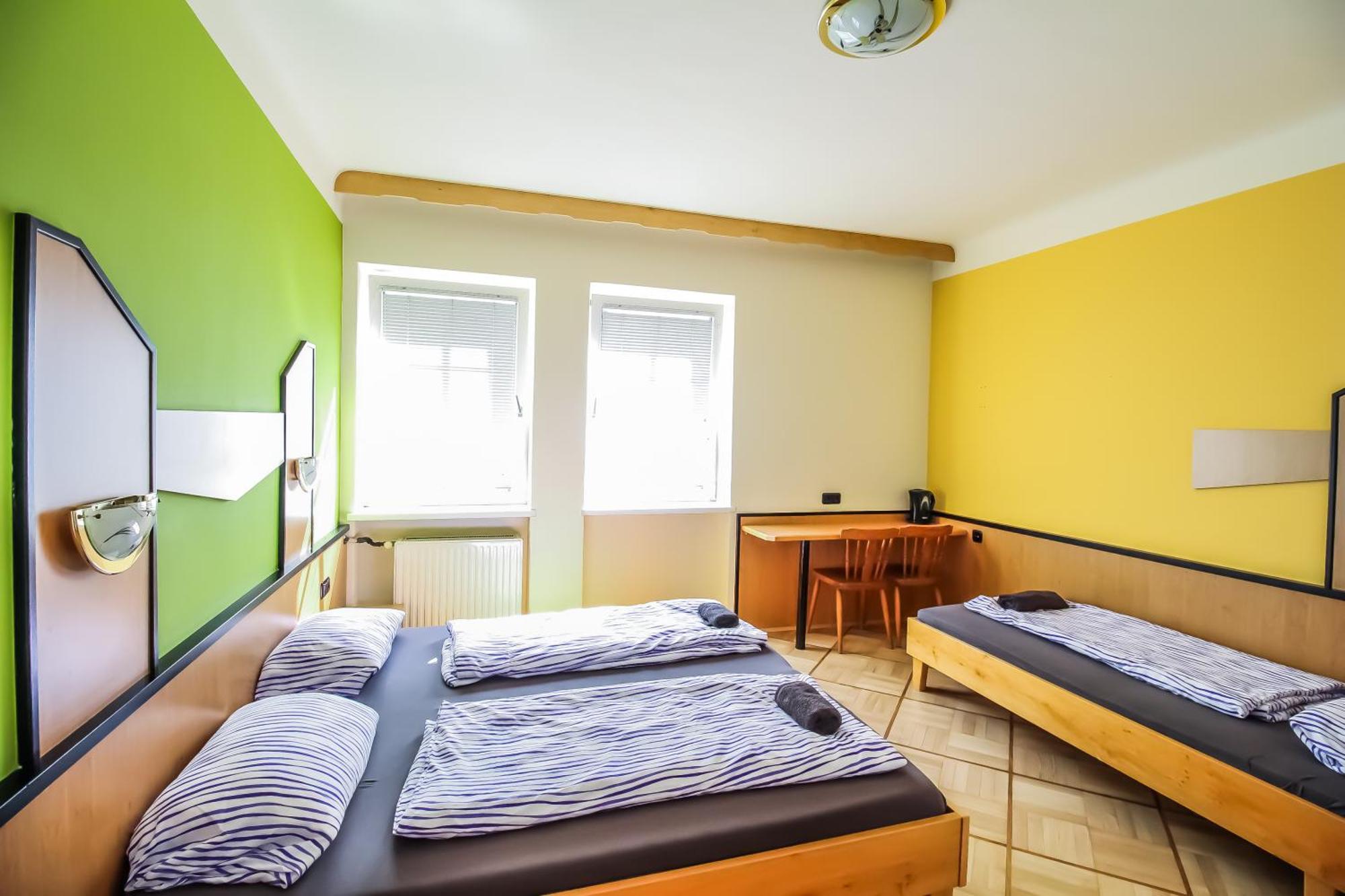 Cozy Rooms - U3 Hutteldorferstrasse Wien Exterior foto