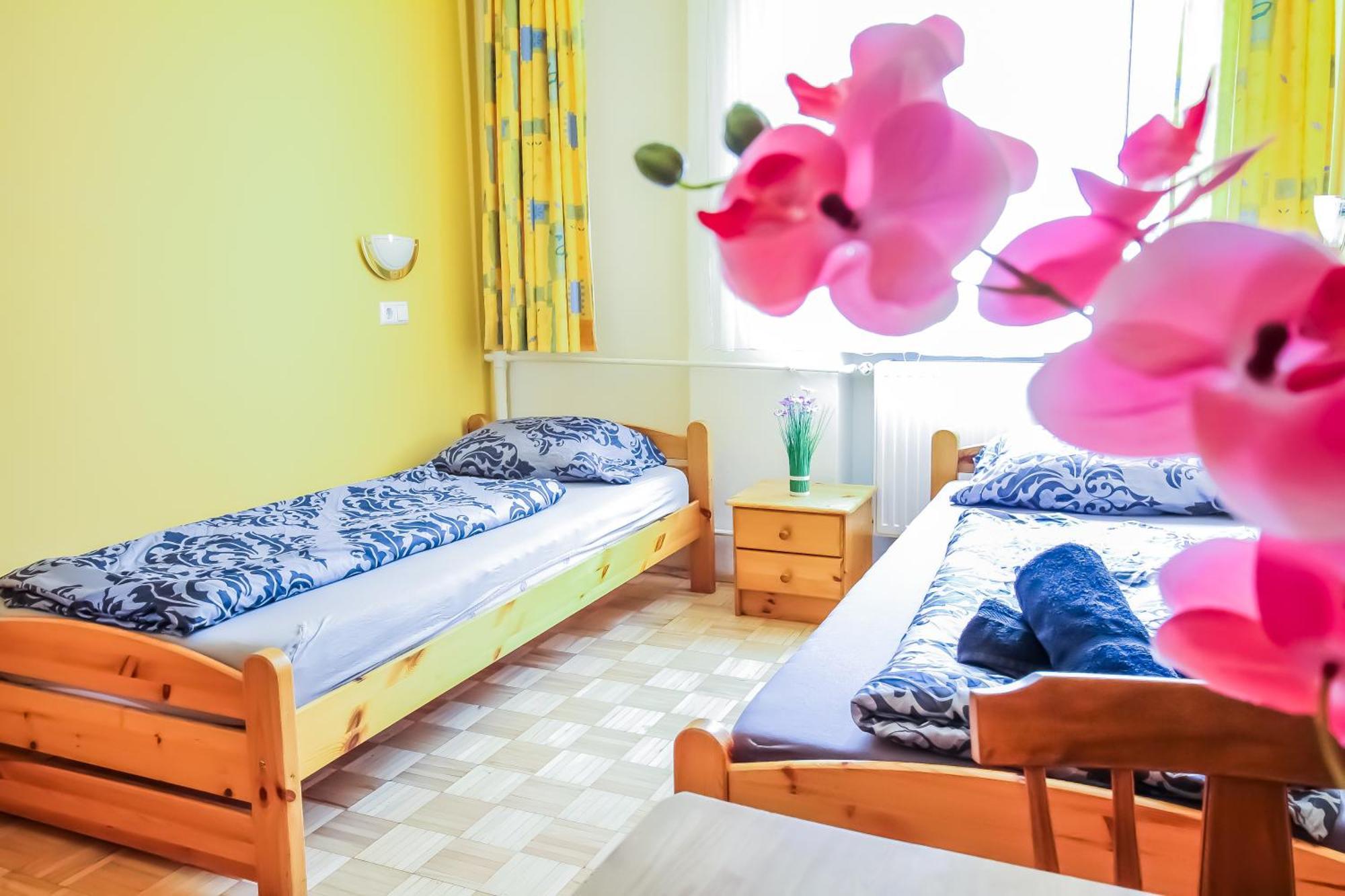 Cozy Rooms - U3 Hutteldorferstrasse Wien Exterior foto