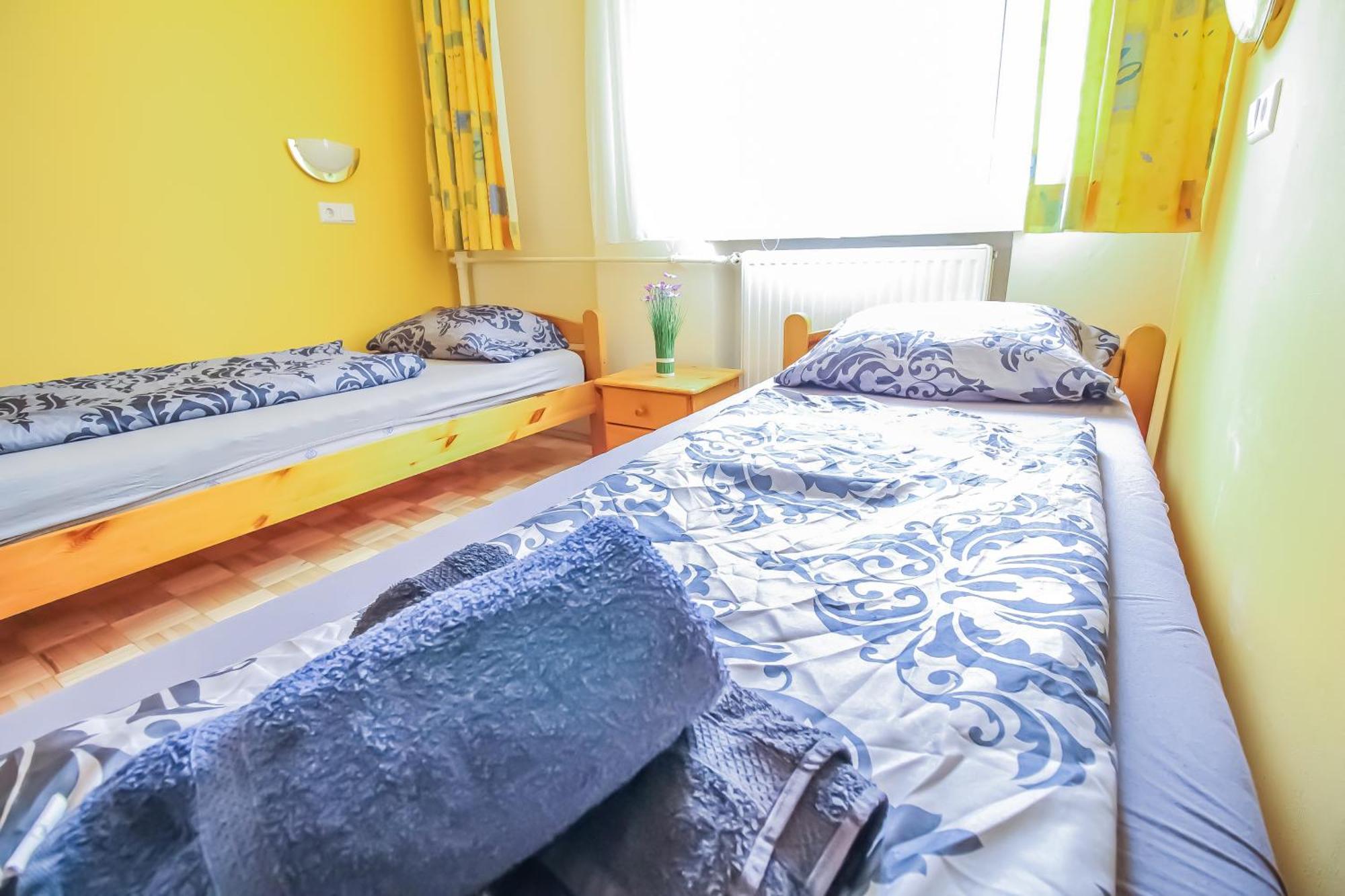 Cozy Rooms - U3 Hutteldorferstrasse Wien Exterior foto