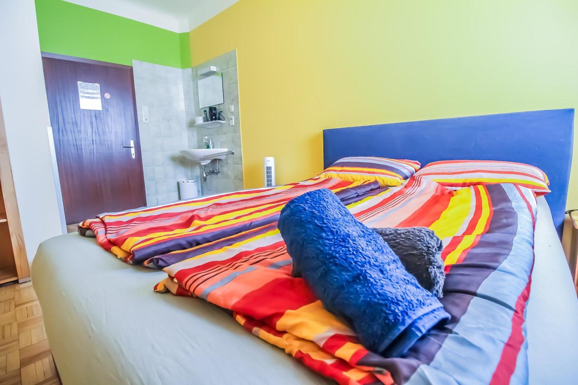 Cozy Rooms - U3 Hutteldorferstrasse Wien Exterior foto