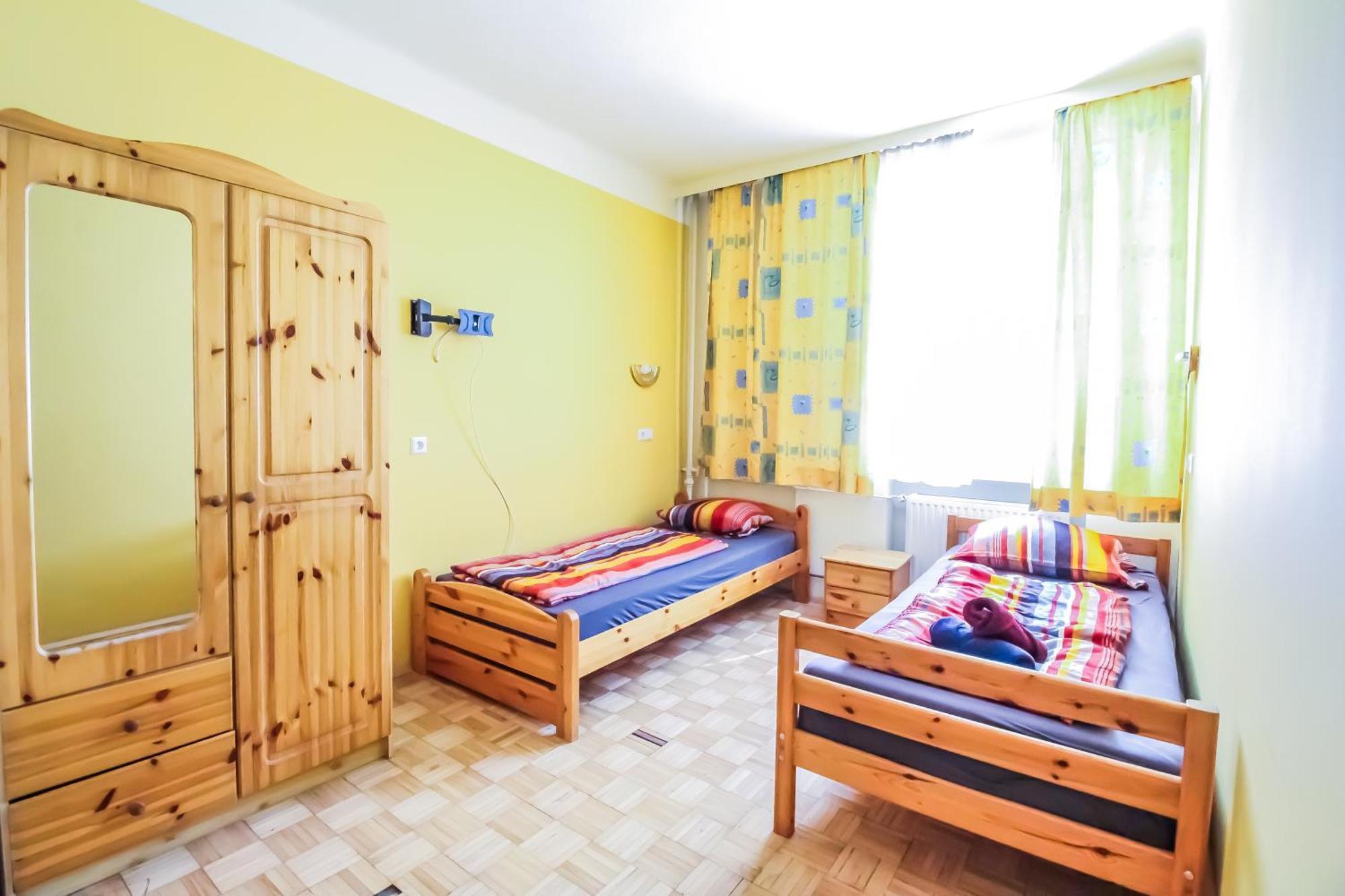 Cozy Rooms - U3 Hutteldorferstrasse Wien Exterior foto